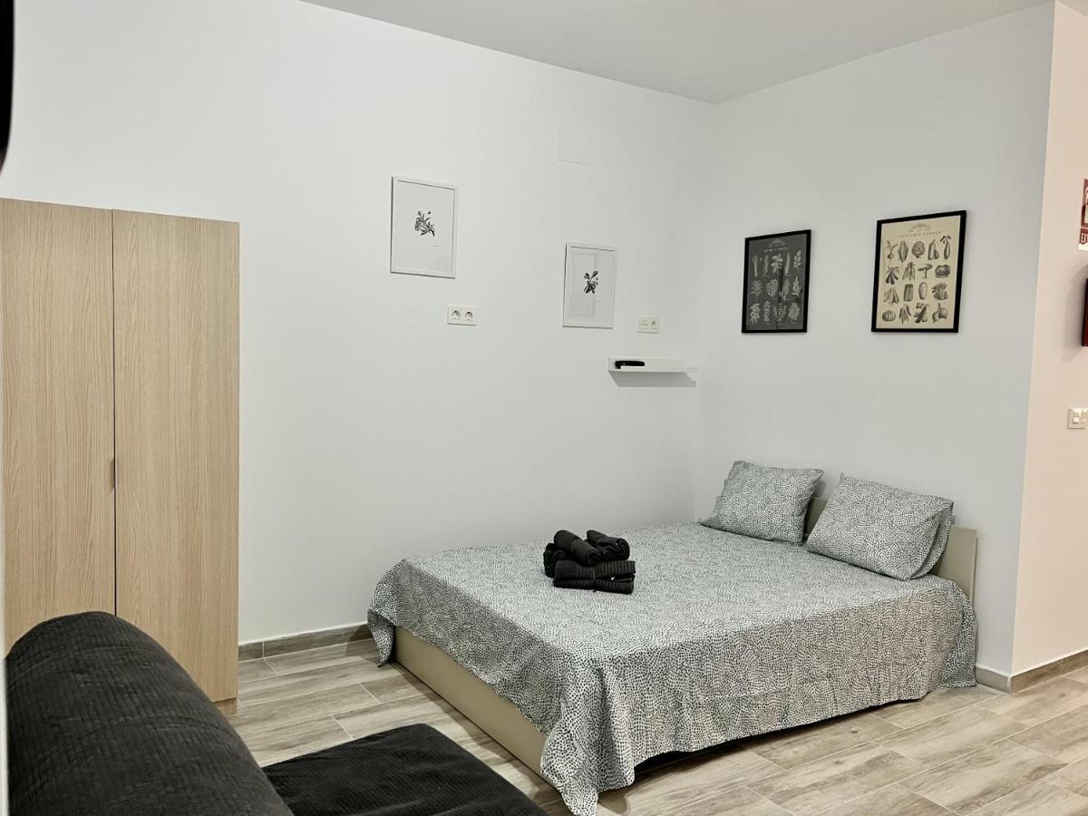 Los Tilos Suites-Vialia Málaga Exteriör bild