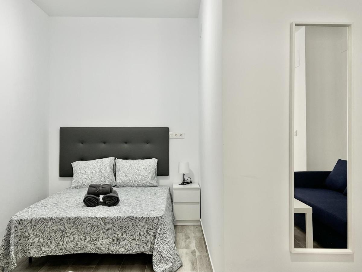 Los Tilos Suites-Vialia Málaga Exteriör bild